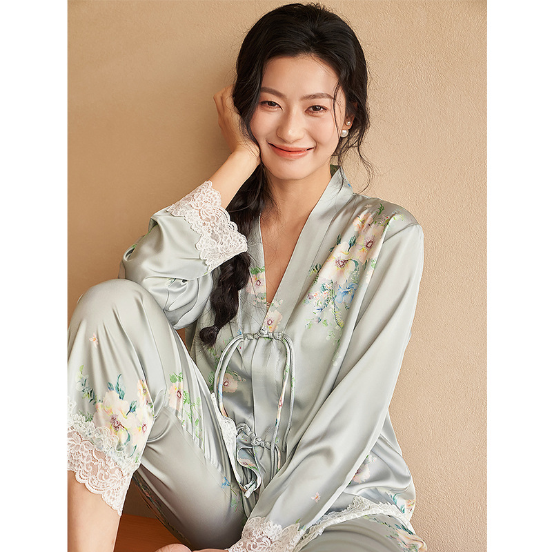 Nuovo pigiama in seta ghiaccio - Summer House Clothing recensione e prezzo